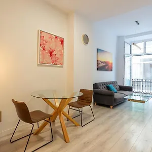 Urbe10 Plaza De La Constucion Premium Loft Apartment Malaga